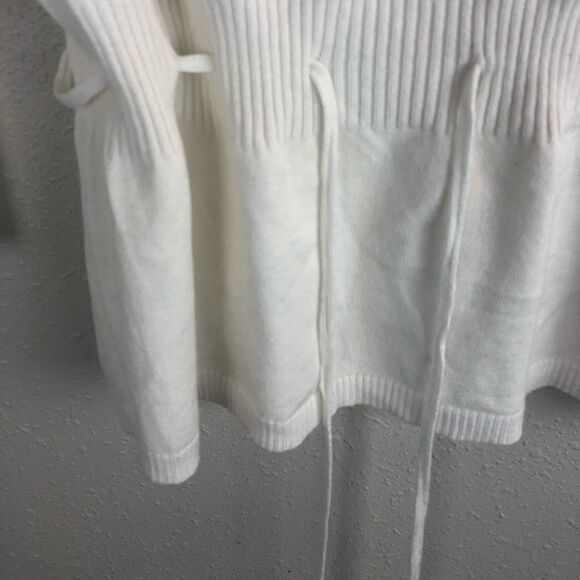 John Paul Richard Sweater Top Size M - Picture 4 of 5